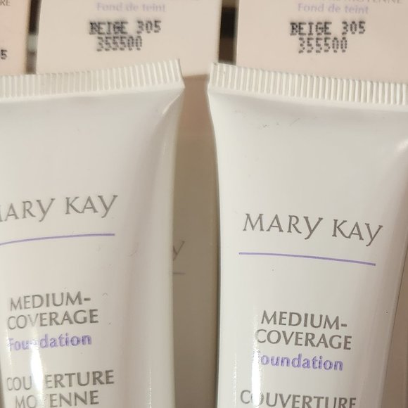 Mary Kay Medium Coverage BEIGE 305 Liquid Foundation 1 OZ GRAY CAP - Picture 2 of 3